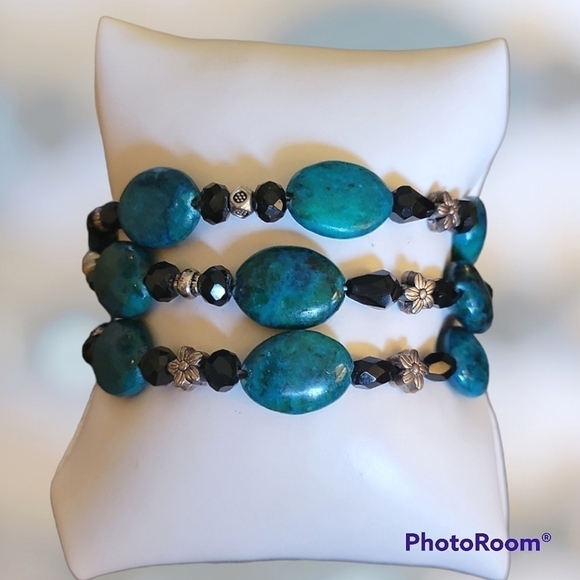 Handmade Western Chrysocolla Glass Floral Beaded Wrap Bracelet - Picture 1 of 4